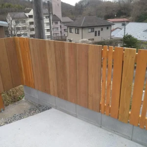 木製フェンス